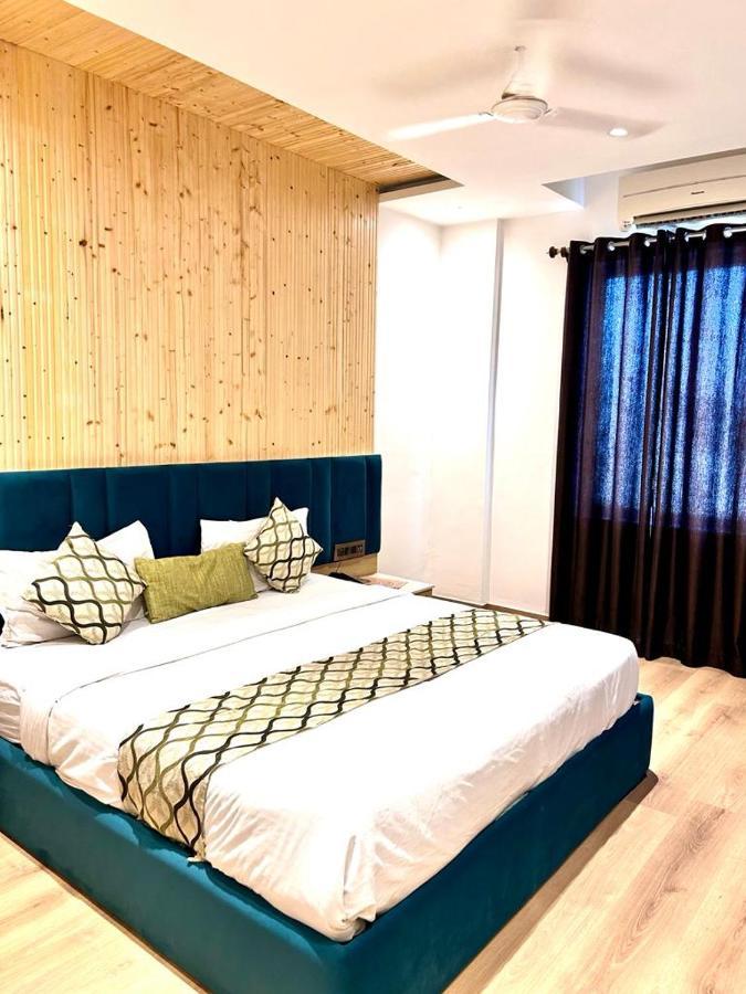 Hotel King'S Way Amritsar Exterior foto