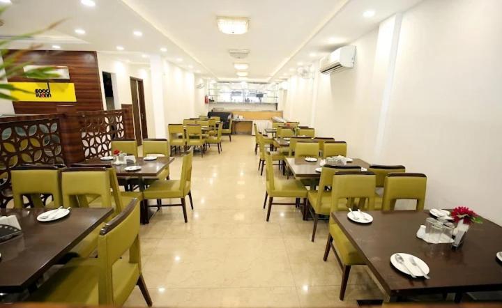 Hotel King'S Way Amritsar Exterior foto